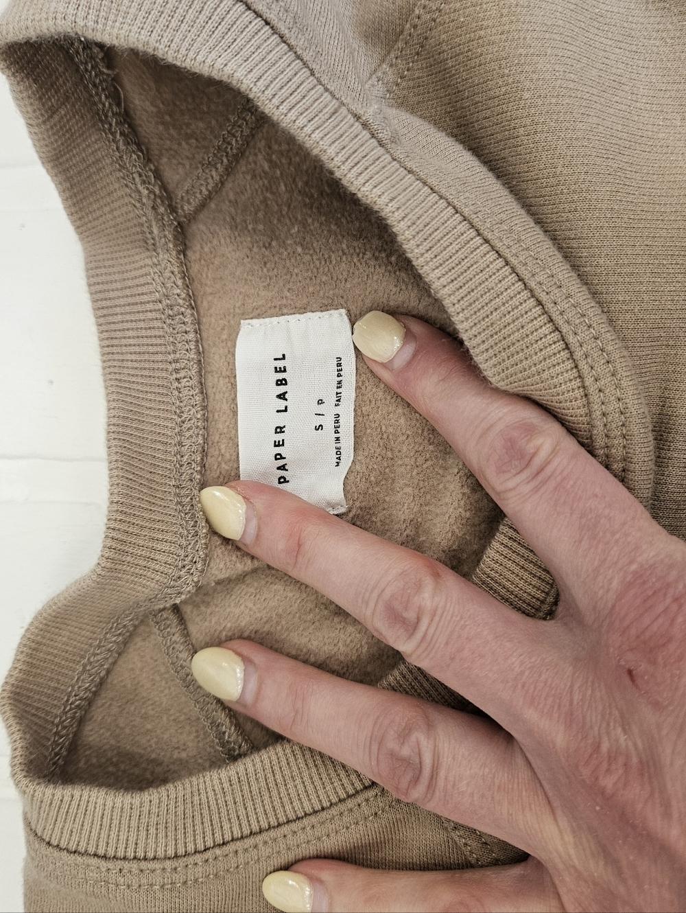 Set Of Two Sweatshirts And Skirt - Picture 12 of 14